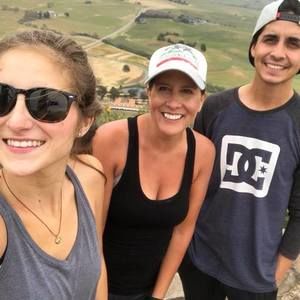 Meet your Posher, Angela